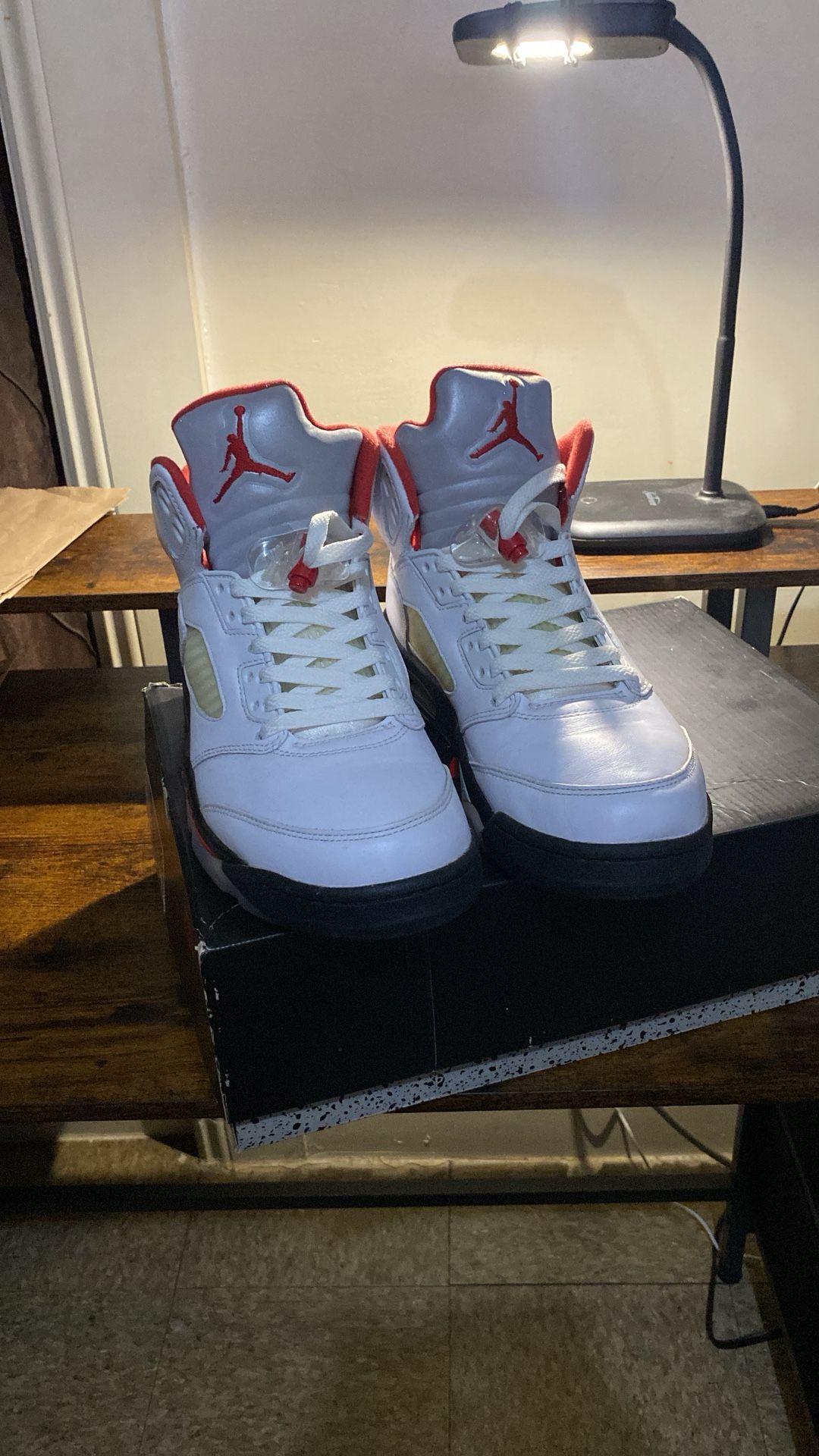 air jordan 5 retro fire red silver tongue size 8 