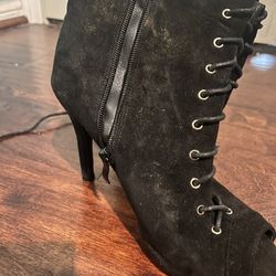 Black Heel Boots