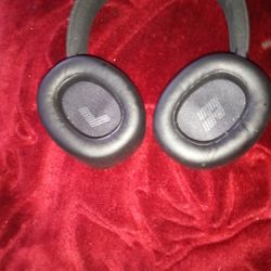 Jbl 770 Noise Cancelling Bluetooth Headphones 