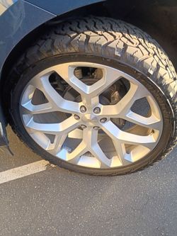 4 venom power low profile off road tires 35x13.50r 26 lt tires.