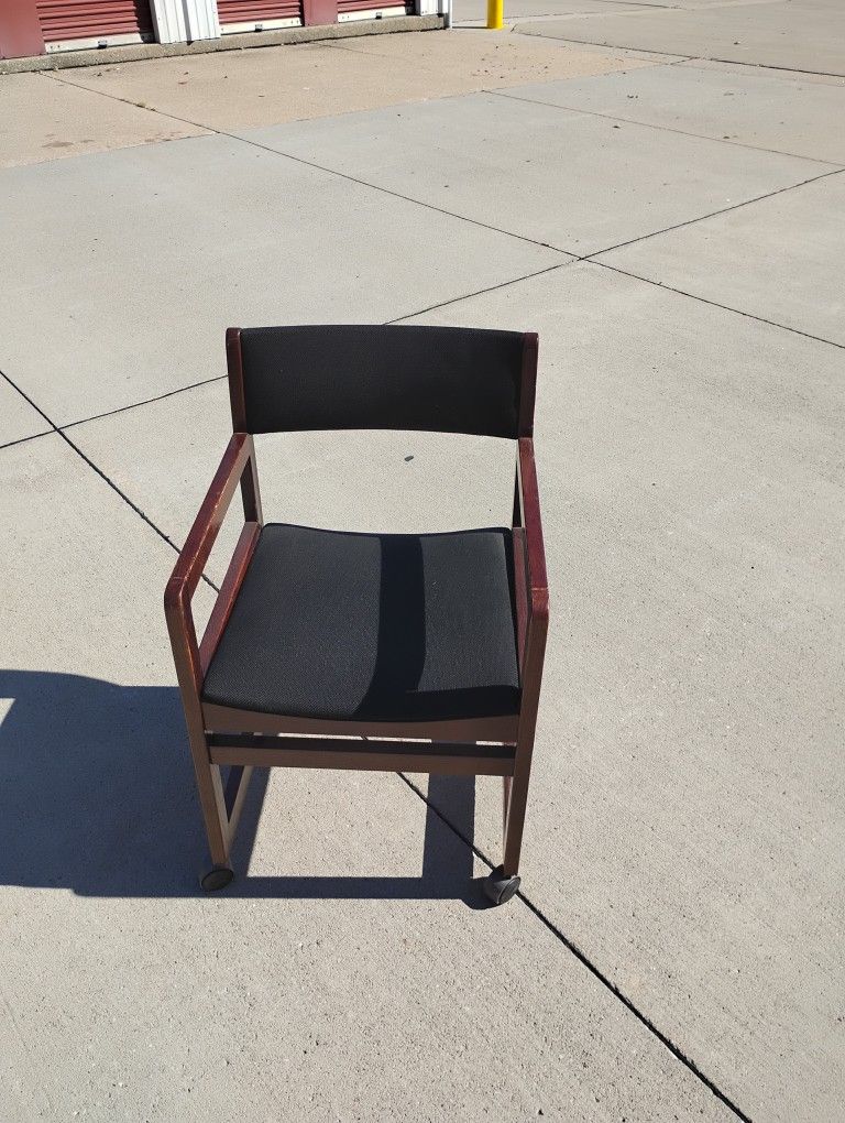 Rolling Chair