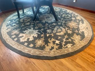 Large Round Area Rug – Blue & Gray Floral Pattern