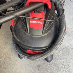 Good Condition Shop Vacuum 