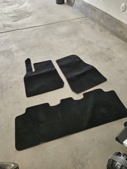 Tesla Model Y OEM Carpet Floor Mats