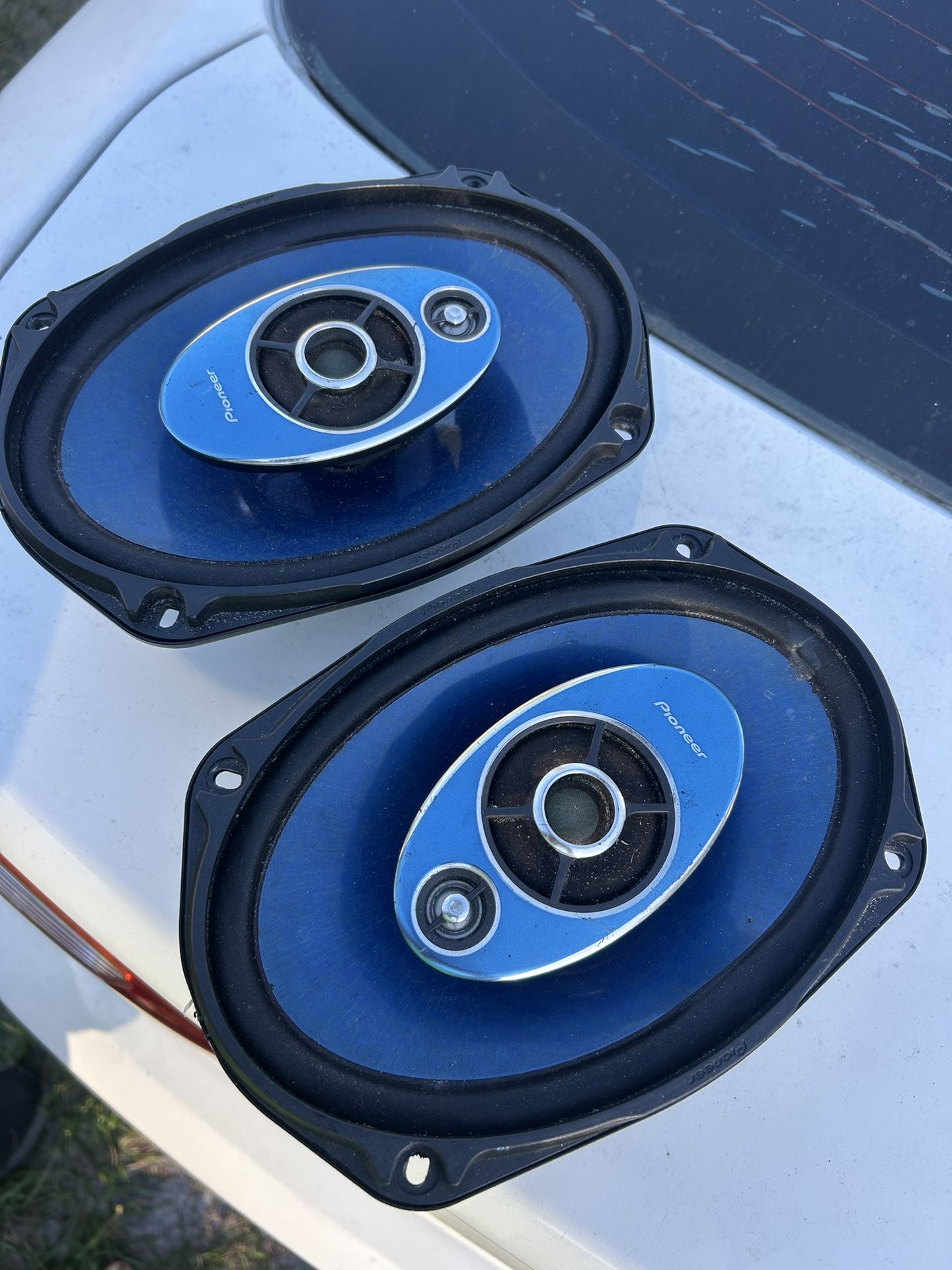 Speaker PIoneer 300w MAX 6”x9” In good condition