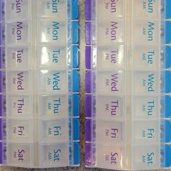 7 Day Pill Organizer Box