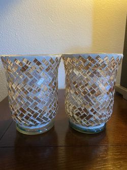 Set of 2 decorative candle holders