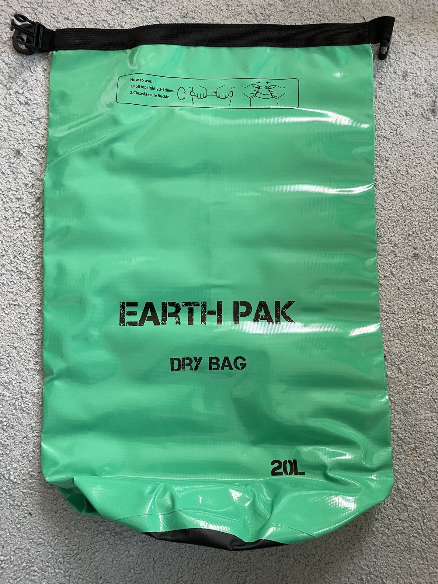 Earth Pak 20L Dry Bag Brand New