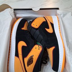NIB Air Jordan's 1 Mid SE  