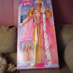 Repunzel 3 Foot Tall Barbie 