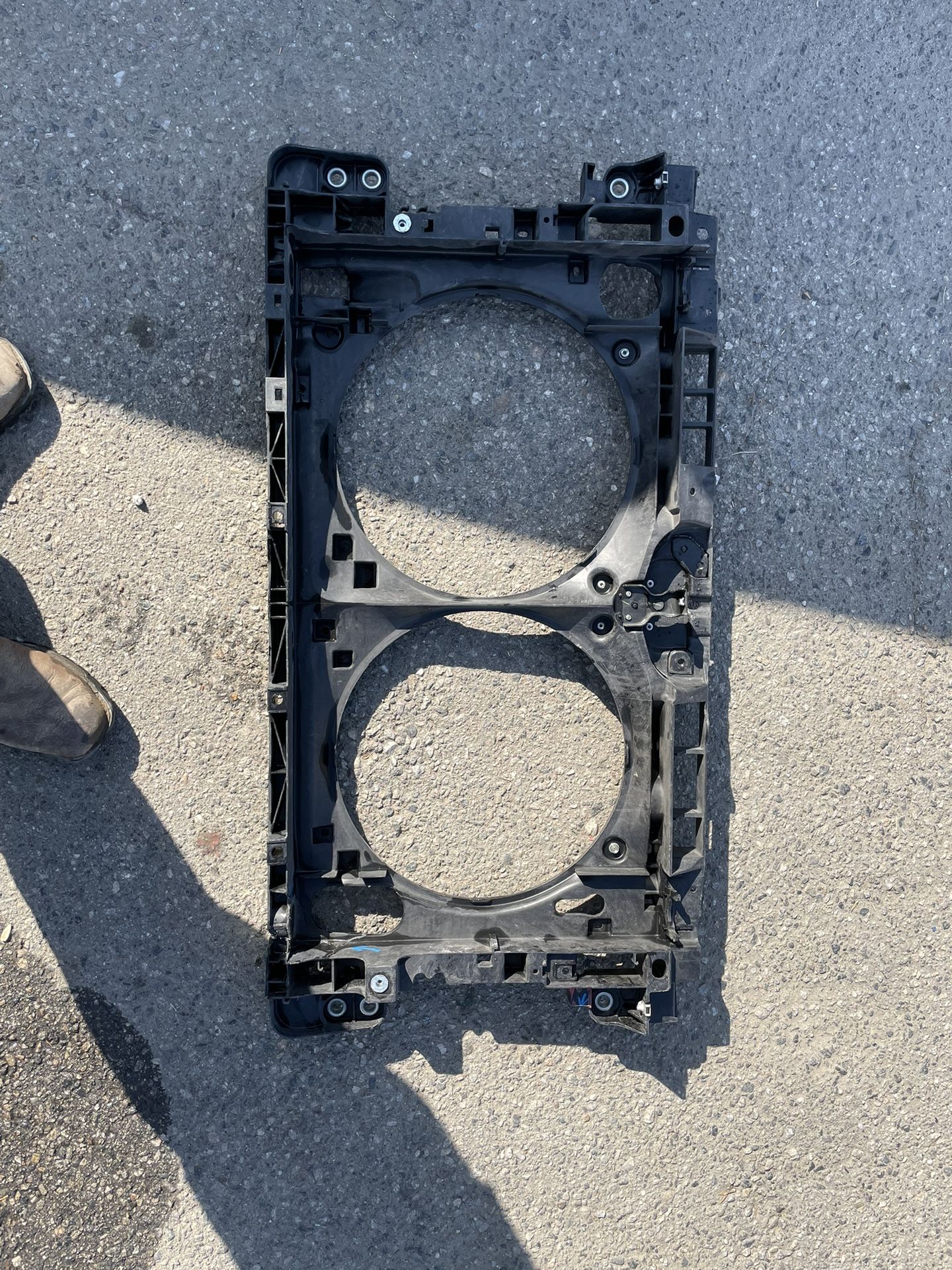 2013-2017 Nissan Altima Radiator Support