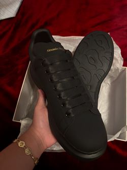 All black Alexander Mcqueens