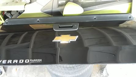 2010 Chevy tailgate