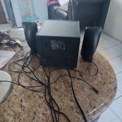 Insignia Bluetooth Speakers 