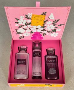 BATH & BODY WORKS A THOUSAND WISHES GIFT SET