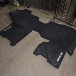 Ram floor rugs used good condition