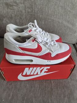 Nike Women Air MAX 1