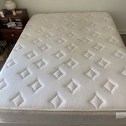 Queen mattress
