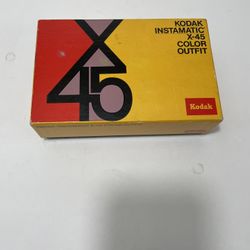 Kodak Instamatic X-45 Color Outfit Camera in box And Manual