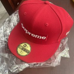 Supreme Hat 