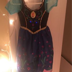Halloween Costume Frozen With Music And Lights 