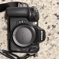 Nikon Z8 - Body Only