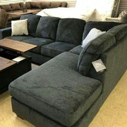 Brand New 🔥Altari Slate 2 Piece Sectional Sofa With Chaise 