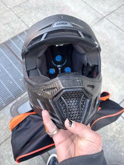 Leatt Full-Face Motocross Helmet Carbon