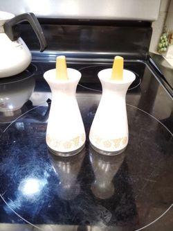 Pyrex Salt And Pepper