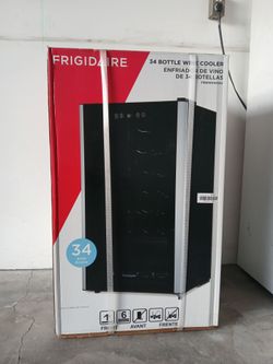 Frigidaire brand new Wine cooler 34 bottles