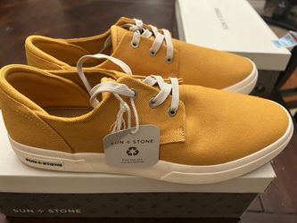 Men’s Canvas Sneaker -Mustard