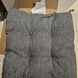 74 New QILLOWAY Indoor/Outdoor Charcoal Grey/Black Patio Cushions 19" Square x 4"