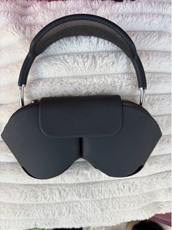 Apple AirPods Max Space Gray