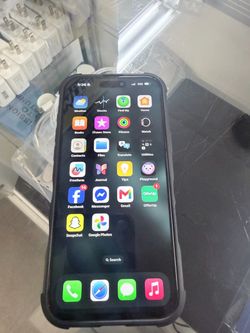 iPhone 16 pro max T-mobile  cracked  back