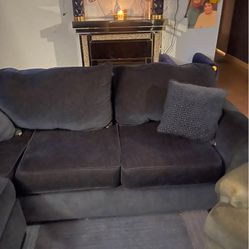 Blue sectional & 2 blue recliners all for $500