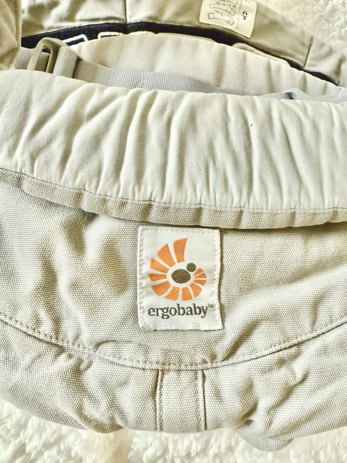 Ergobaby Baby Carrier