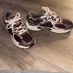 Women’s Nike Never Worn Size 8.5