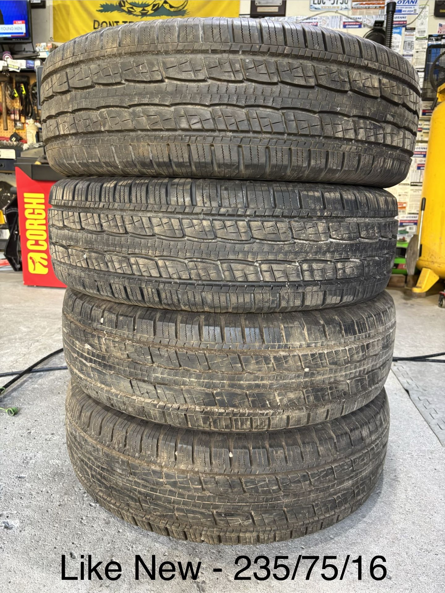 (4) - Like New 235/75/16 General Grabber HTS60 Tires
