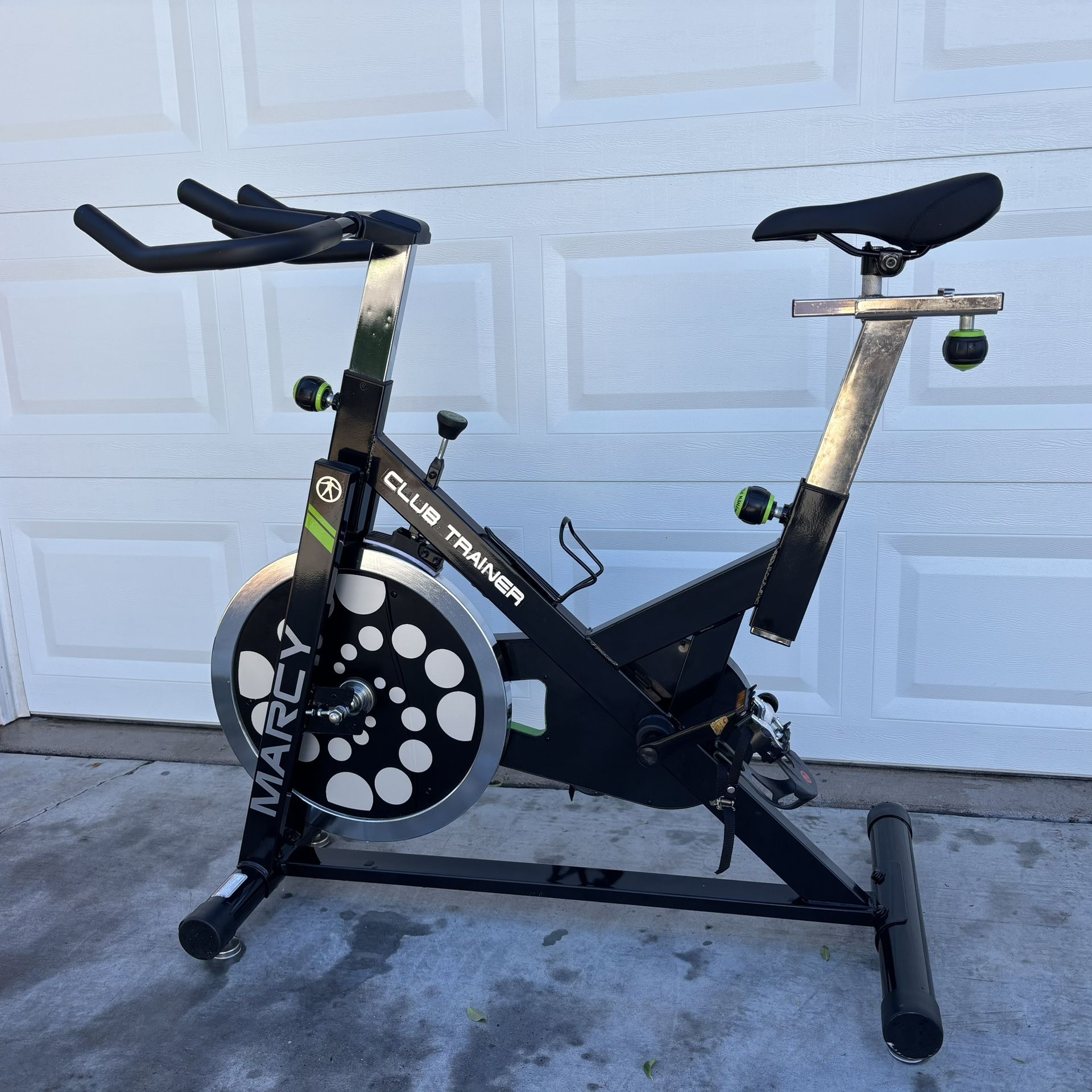 MARCY Club Revolution Bike Cycle Trainer - XJ-3220 Black