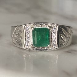 Size 10 Genuine Colombian men emerald ring, silver 925, real natural emerald, carats 0.9