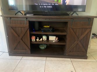 Tv stand