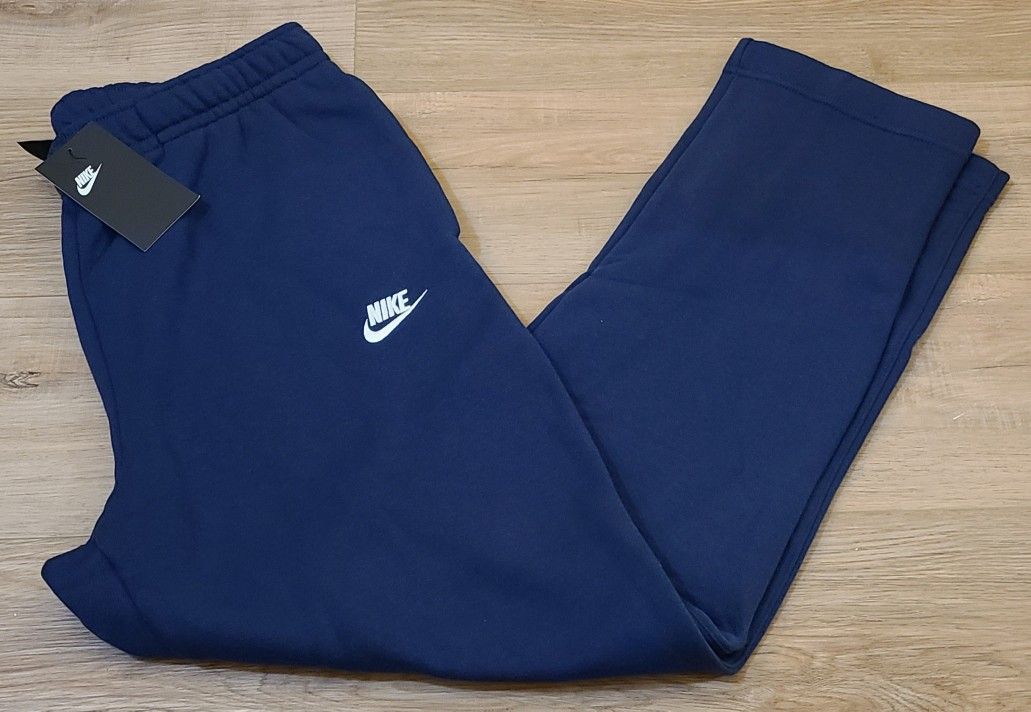 Nike Sweat Pants Size L For Men