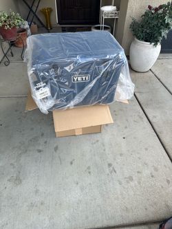 Yeti Cooler Blue