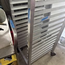 Alum Bakers Rack On Wheels 