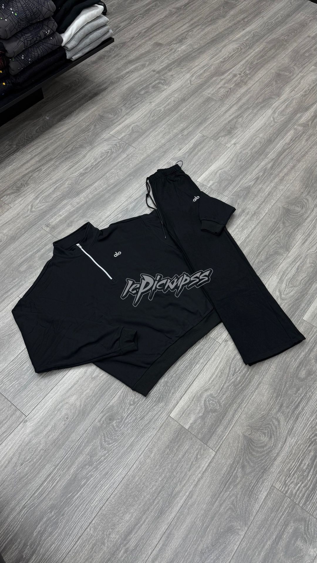 Alo Sweatshirt & Sweatpants 