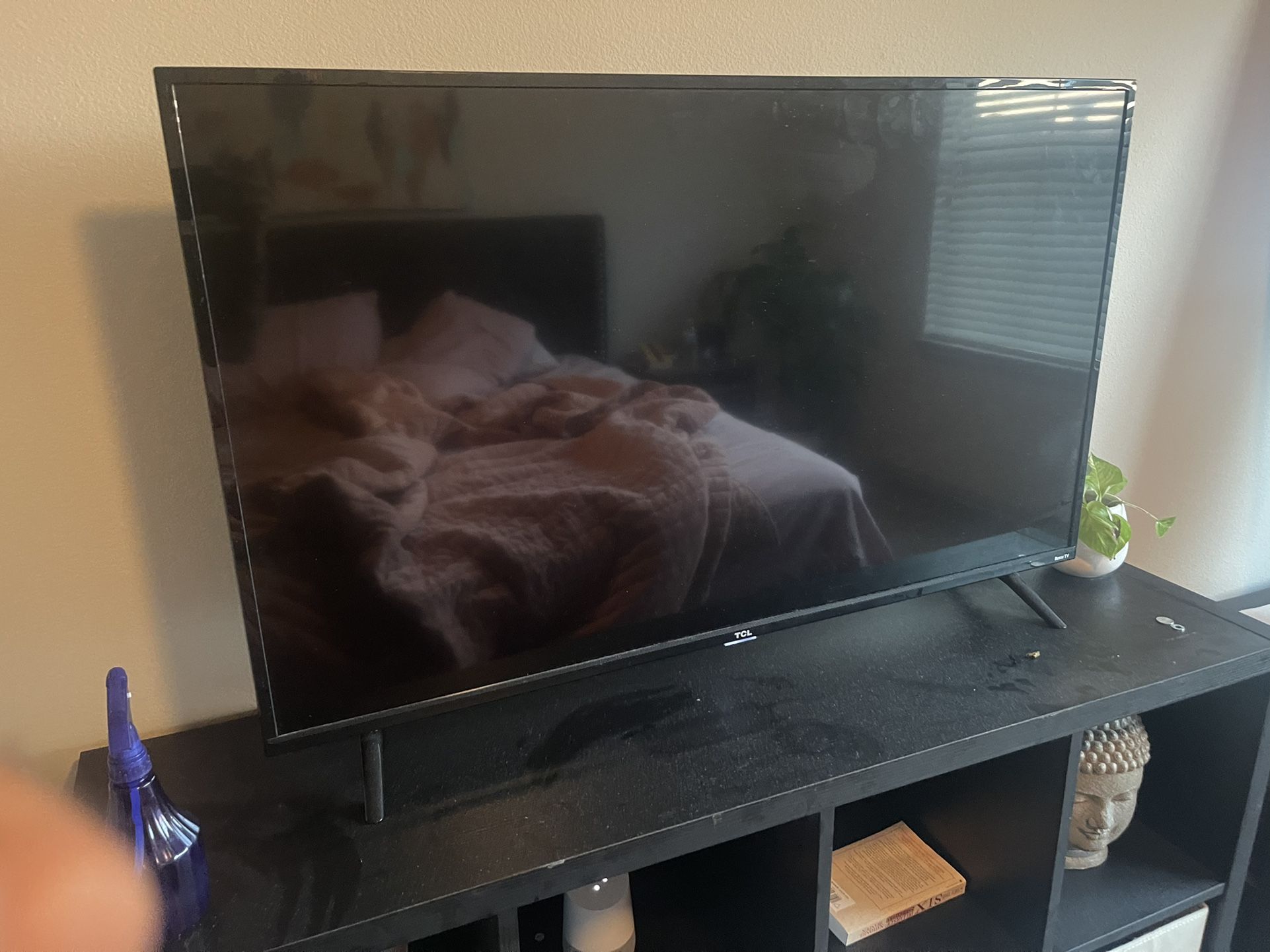 TCL 49 Inch Roku Smart Tv