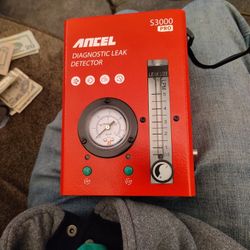 Leak Detector/Smoke Machine