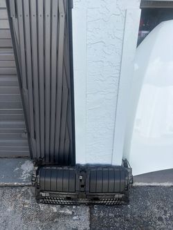 BMW 4 SERIES G22 ORIGINAL FRONT UPPER GRILLE SHUTTER 2021-2026