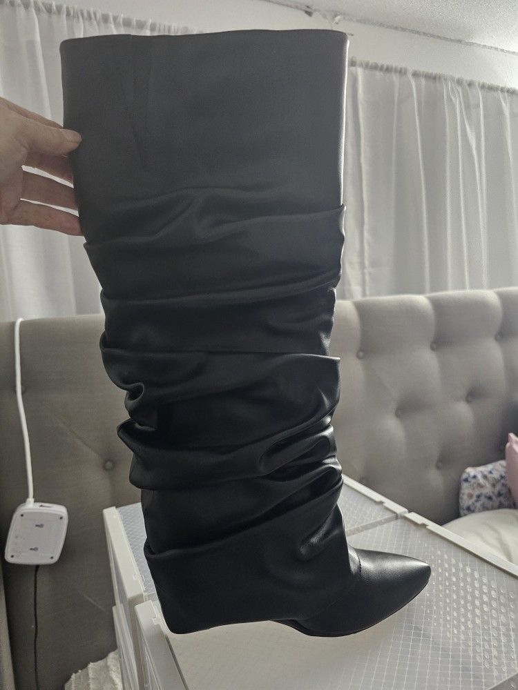 Brand New Azalea Wng Knee Length Boots