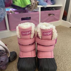 Cat & Jack snow Boots 